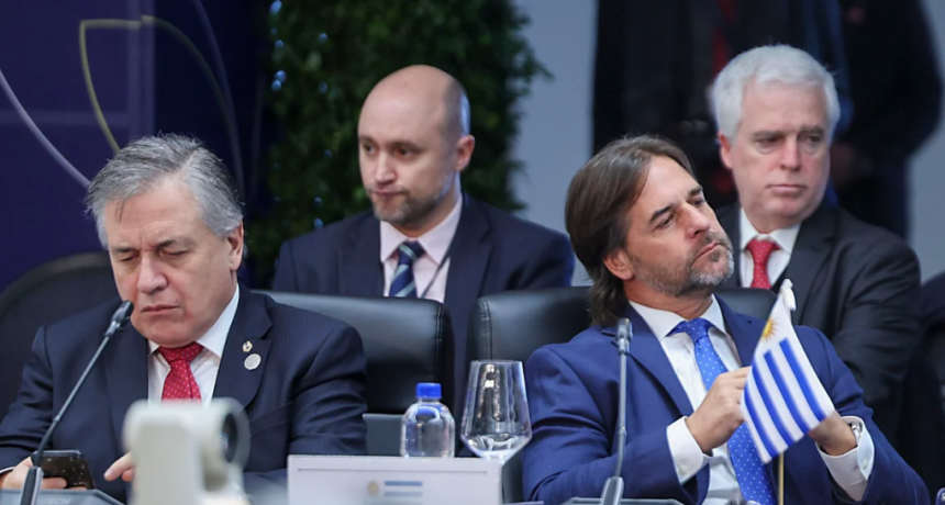 Uruguay reconoce a Gonz&aacute;lez Urrutia como ganador de las elecciones venezolanas